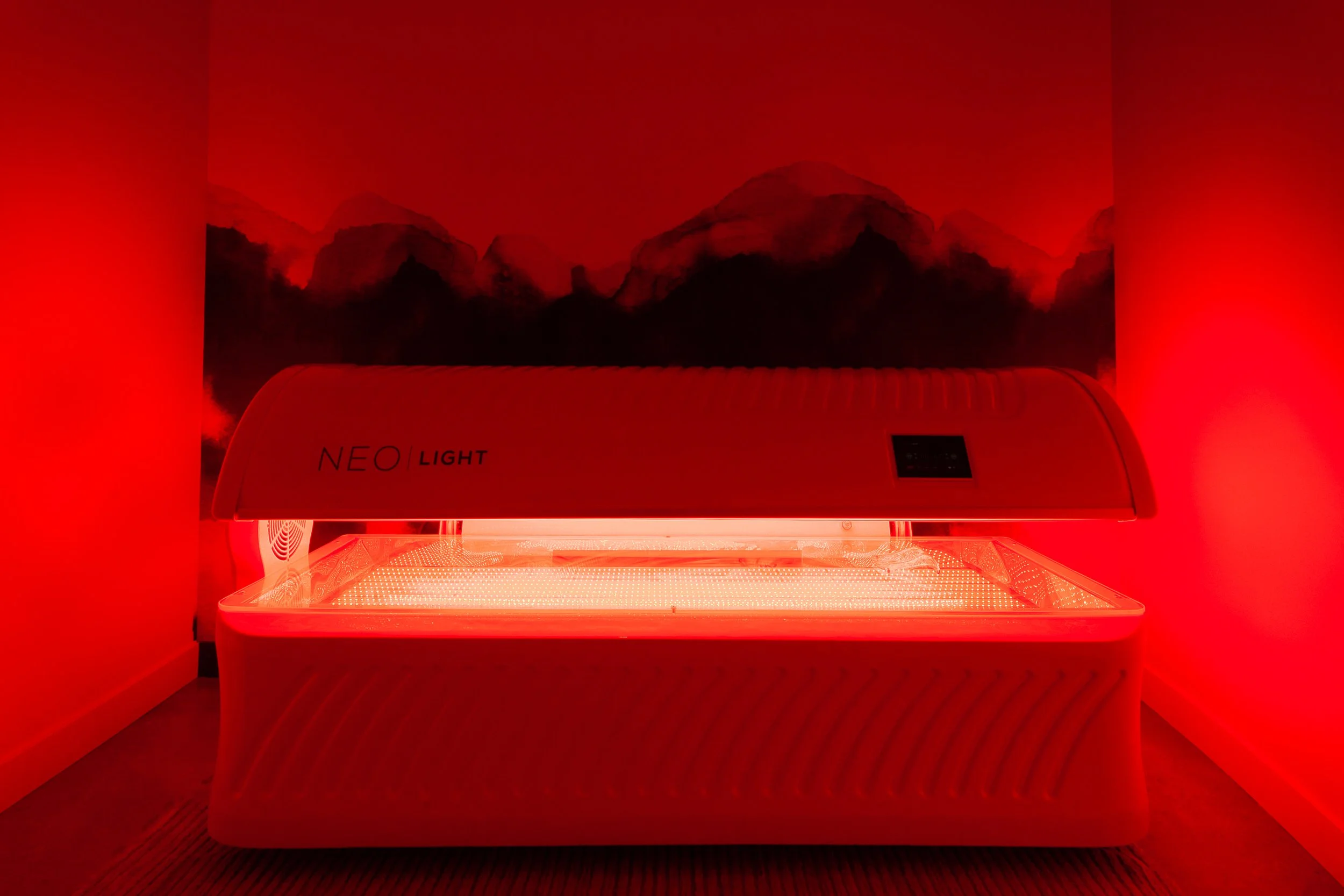 NEO LIGHT red light therapy bed - full body treatment